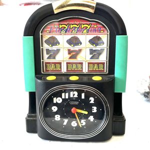 シチズン 目覚まし時計のYahoo!オークション(旧ヤフオク!)の相場・価格