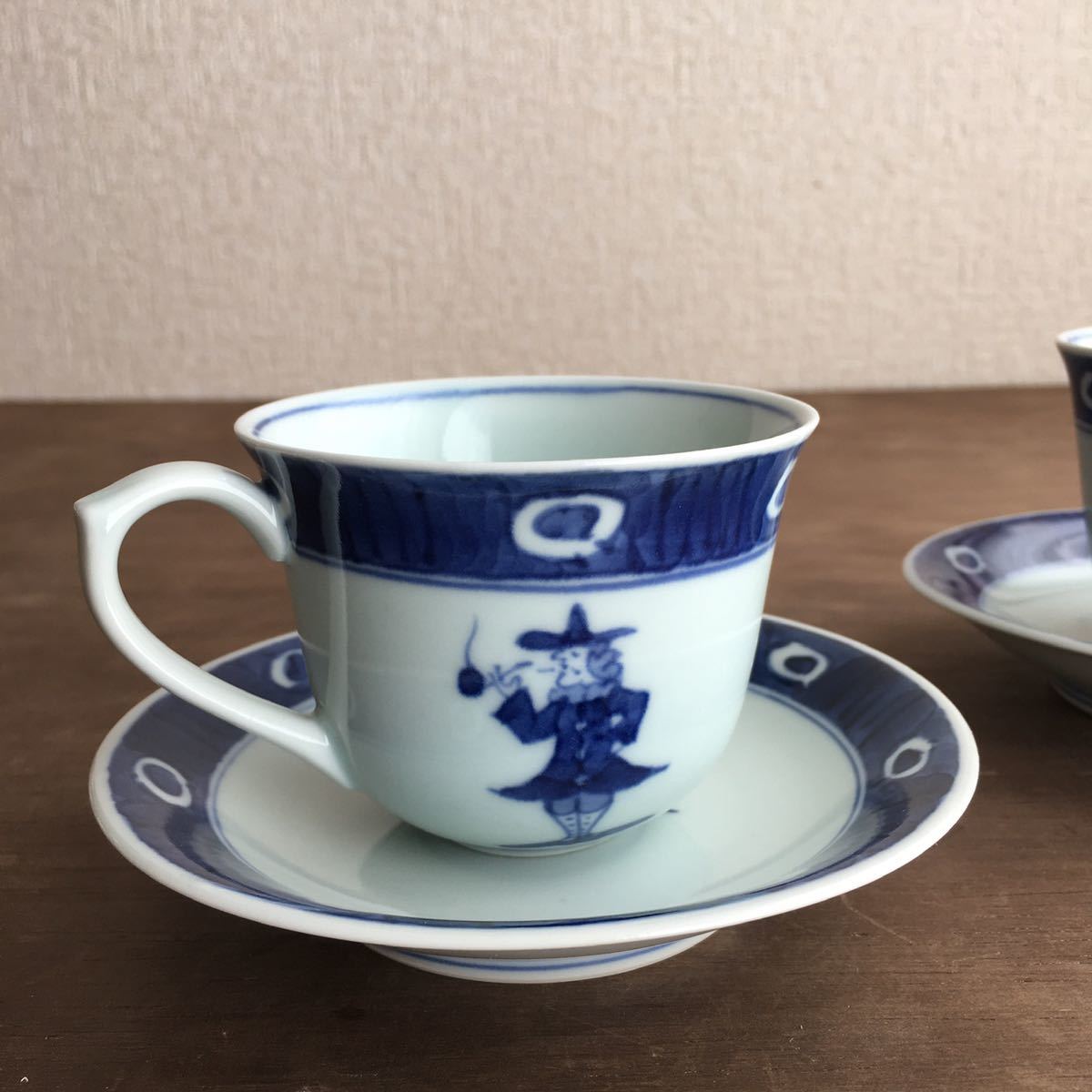有田焼】しん窯 青花 “渕濃帆船” 百合型コーヒー碗皿 2客 有田焼】しん窯 青花 “渕濃帆船” 百合型コーヒー碗皿 2客