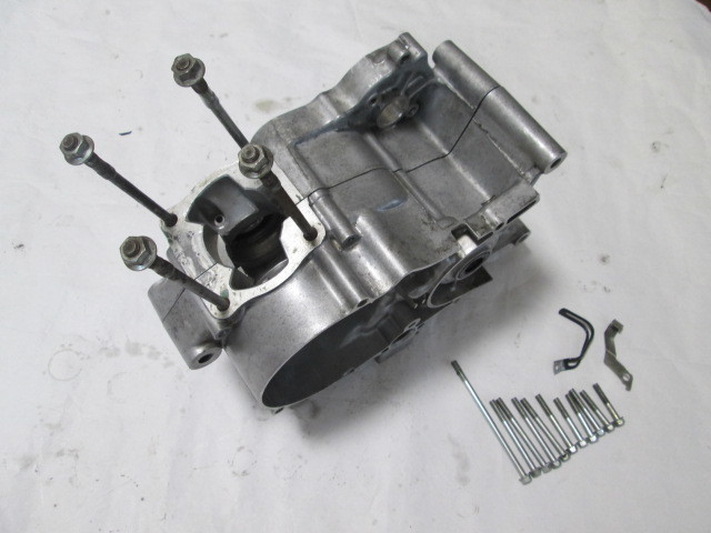 ホンダNSR50 腰下エンジン クランクケースカバー NSR80 NSR50