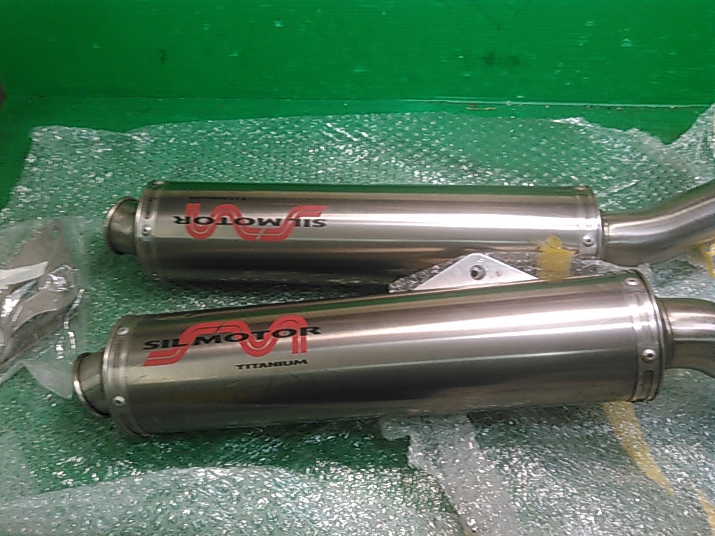 DUCATI？　SILMOTOR　チタンサイレンサー　車種不明　中古