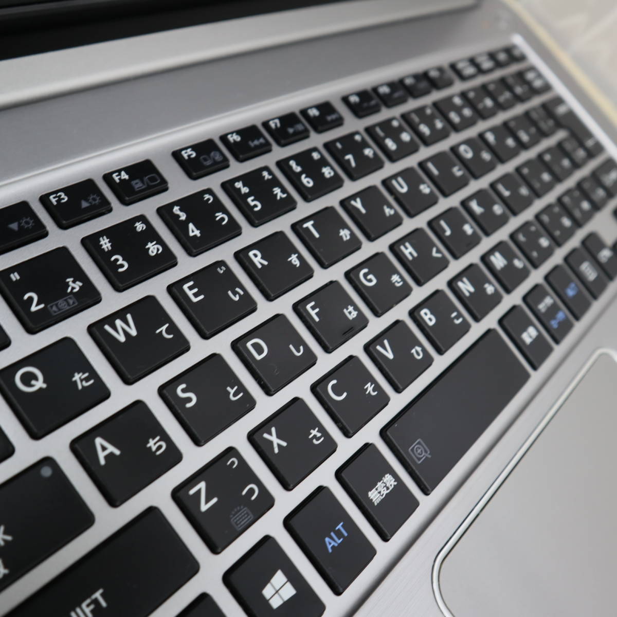 dynabook - 256GB TOSHIBA（東芝） SSD 8GB メモリ メモリ8GB Core-i5 