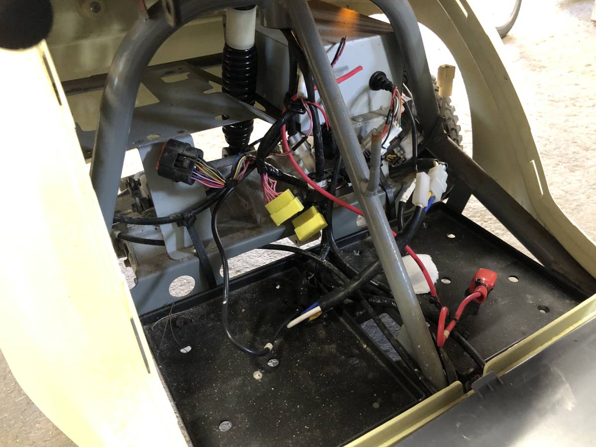 セニアカー スズキ シニアカー SUZUKI ET4D ET4D7 電動カート 電動車いす ほぼ新車スズキ 富山発 | - げんき工房 4輪セニアカー 電動車椅子 公式通販