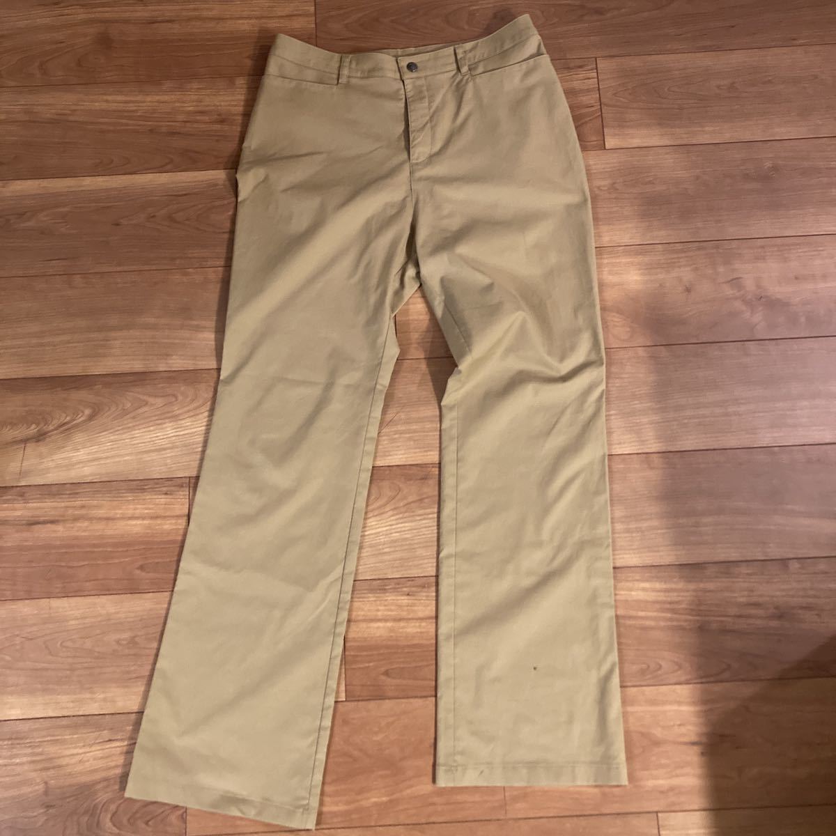 モンベル　レディース　登山用　ベージュ　Ｌサイズ