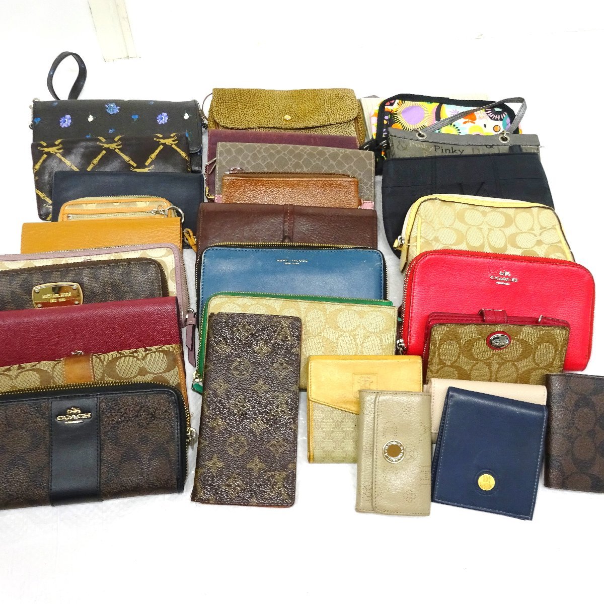 コーチ　ニナリッチ　セリーヌ　他　財布　ポーチ　等　30点　1408