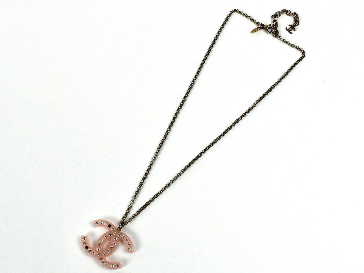153996♪ CHANEL シャネル ココマーク ネックレス 07A 樹脂 ライン