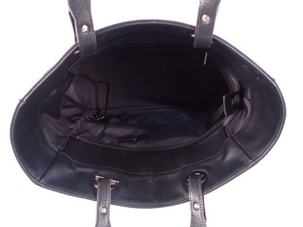 シャネル パリビアリッツGM キルティング 肩掛け ココマーク ブラック