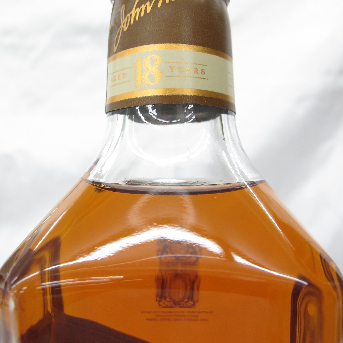 1円～【未開栓】Johnnie Walker ジョニーウォーカー アルティメイト 18