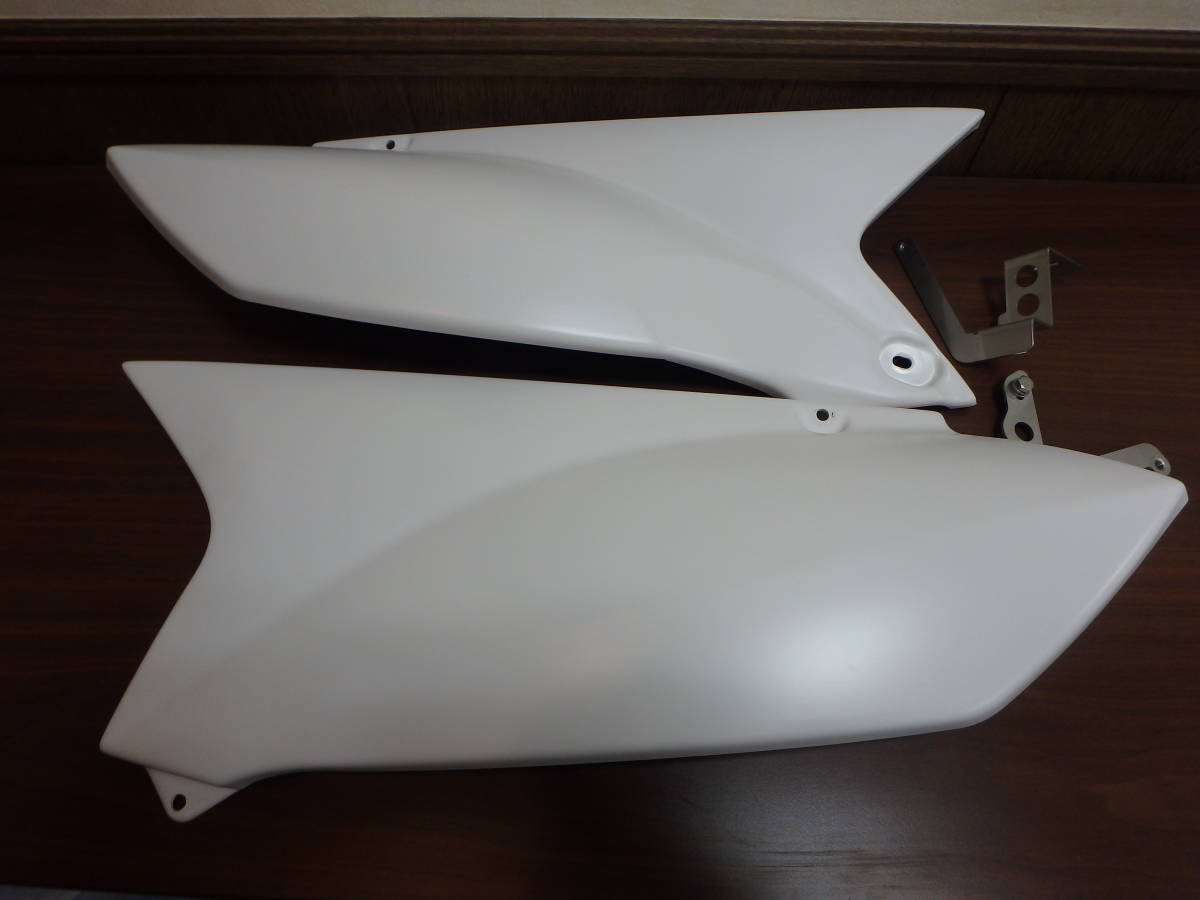 新古品 ZERO-G WR250X WR250R サイドカバー 【公式通販】