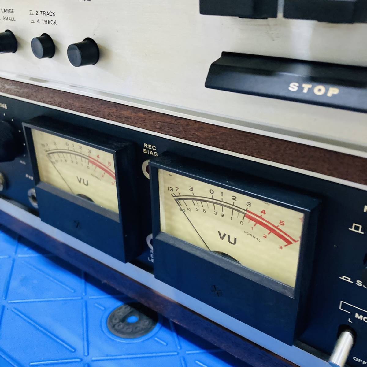 TEAC A-7030 オープンリールデッキ ステレオテープデッキ オーディオ