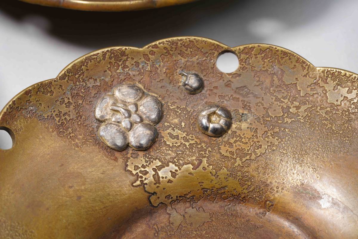 古銅製 桜紋 銀象嵌 小皿 5点セット 美術品 箱付 金属製 YS23720108 