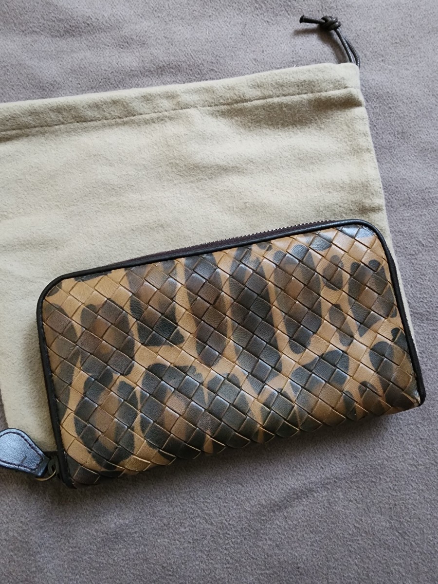美品 希少デザイン ボッテガヴェネタ 長財布 BOTTEGA VENETA イントレチャート ラウンドファスナー