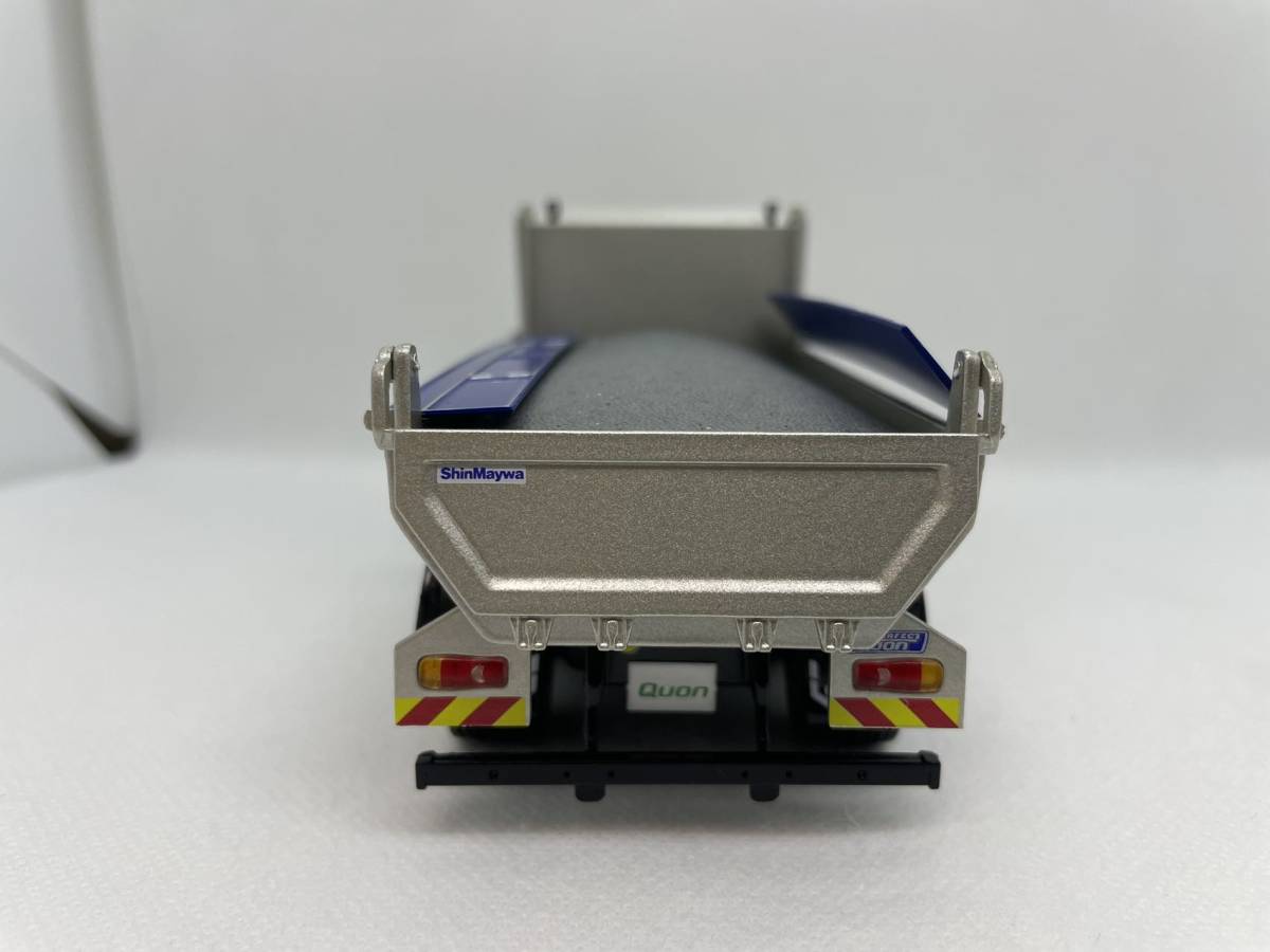 京商 1/43 大型ダンプカー模型 新時代の高積載ダンプカー UD TRUCKS
