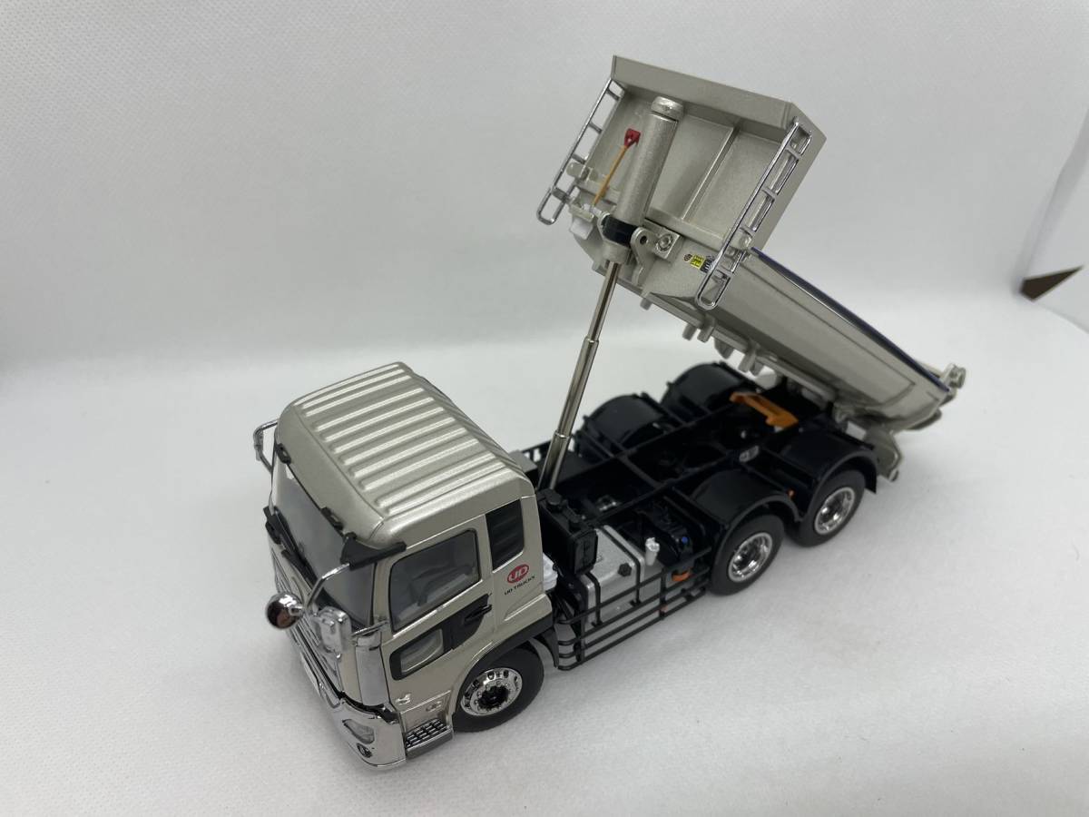 京商 1/43 大型ダンプカー模型 新時代の高積載ダンプカー UD TRUCKS QUON