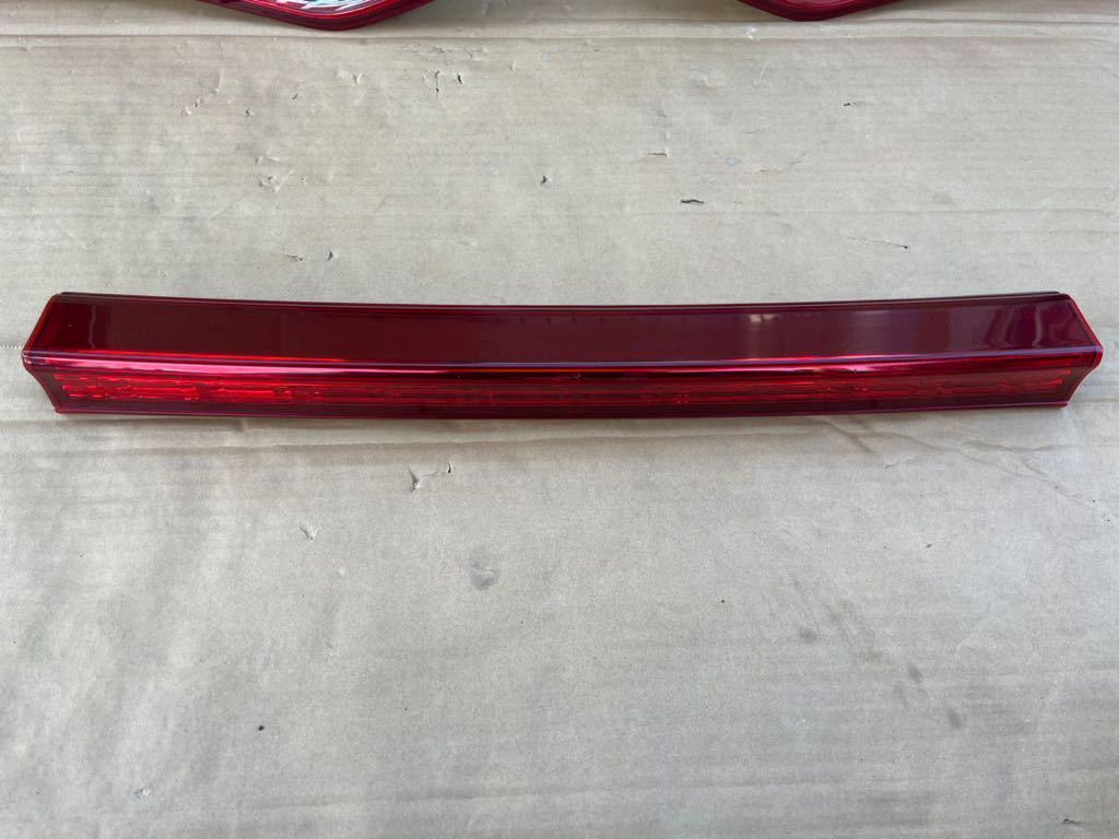 中古トヨタエスティマ ACR50W純正テールライト テールランプ 左右