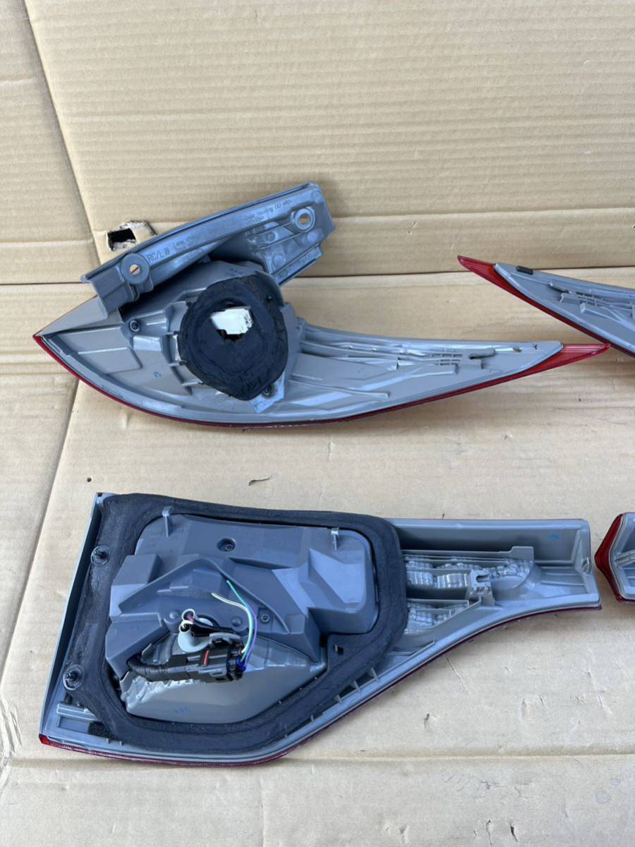 トヨタ　エスティマ　ACR50 純正テールランプ左右セット　送料込み　中古品 中古トヨタエスティマ ACR50W純正テールライト テールランプ 左右