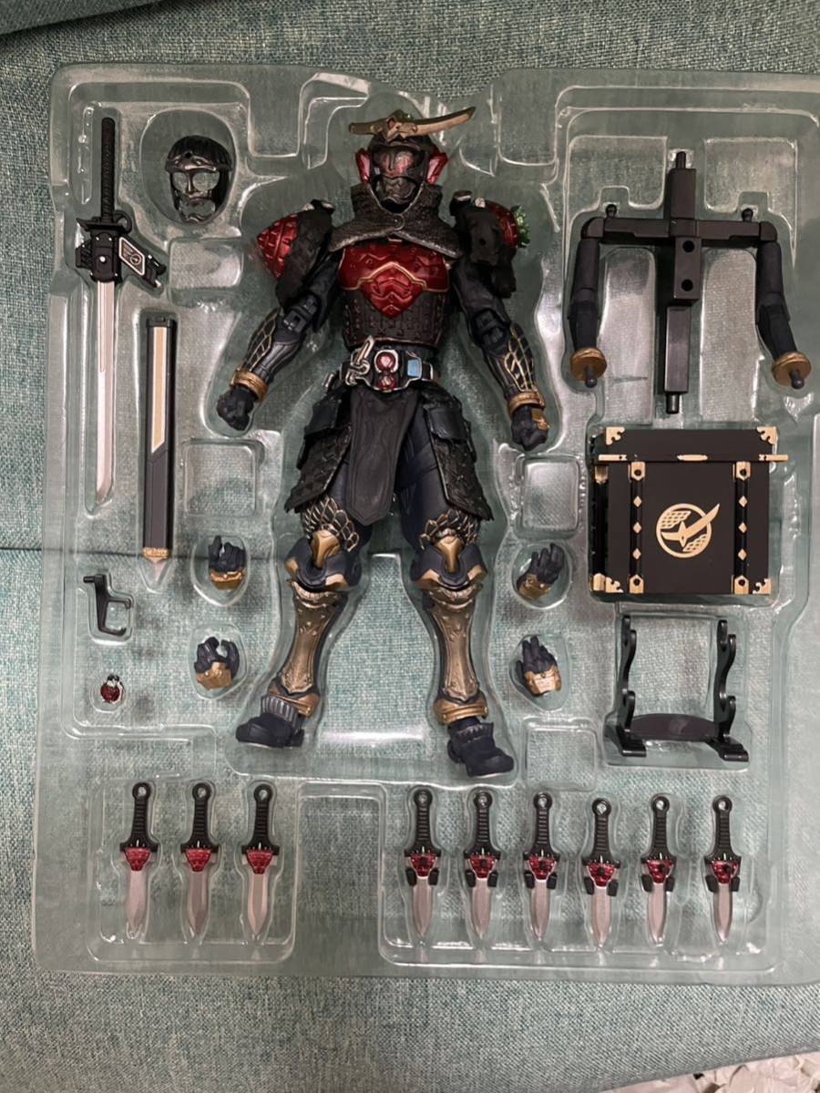 SIC 仮面ライダー 鎧武 イチゴ アームズ プレミアムバンダイ フィギア 
