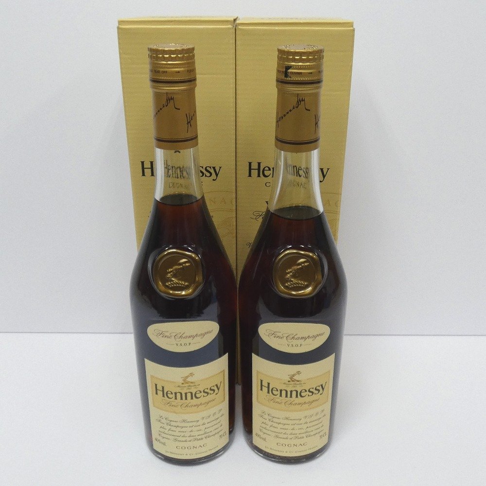 □CAMUS（カミュ）XO ロングネック 700ml 箱付き Hennessy ヘネシー