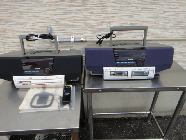 ○ジャンク ビクター 2台 RC-MD70 RC-MD50 CD-MDラジカセ(ポータブル