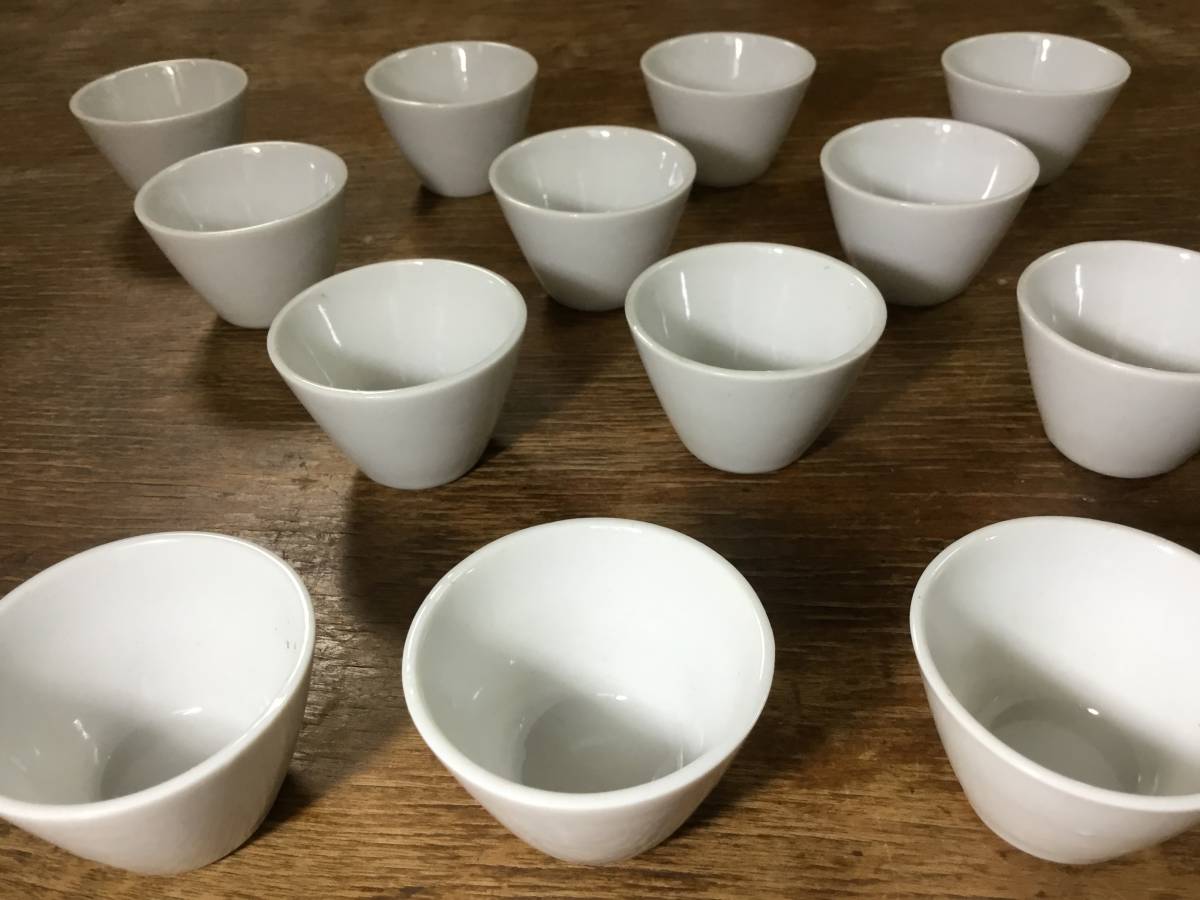 蕎麦猪口 | 白磁の通販 白磁 濱田窯 白磁蕎麦猪口 陶屋なづな 古伊万里