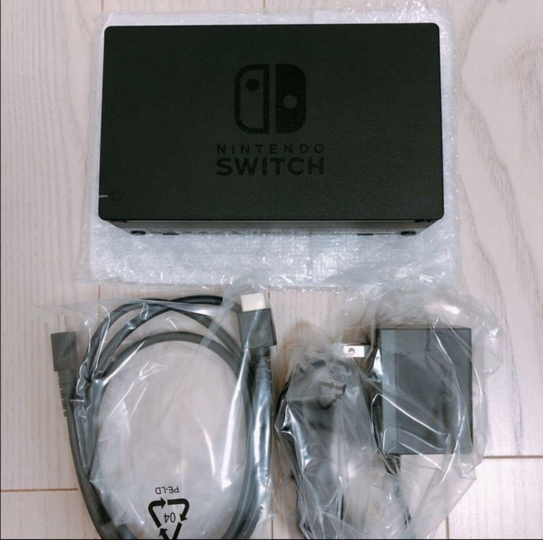 【爆買い，人気】 保証あり 新型 switch付属品3点セット ドッグ ACアダプター HDMIケーブル3点セット 任天堂 ニンテンドースイッチ(ニンテンドースイッチアクセサリー)｜売買されたオークション情報、yahooの商品 ニンテンドースイッチアクセサリー