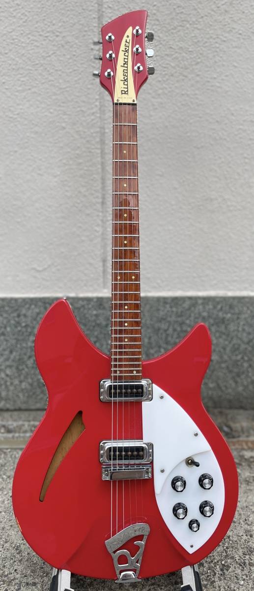 中古】【送料込】Rickenbacker330 / リッケンバッカー / 330 / 赤 