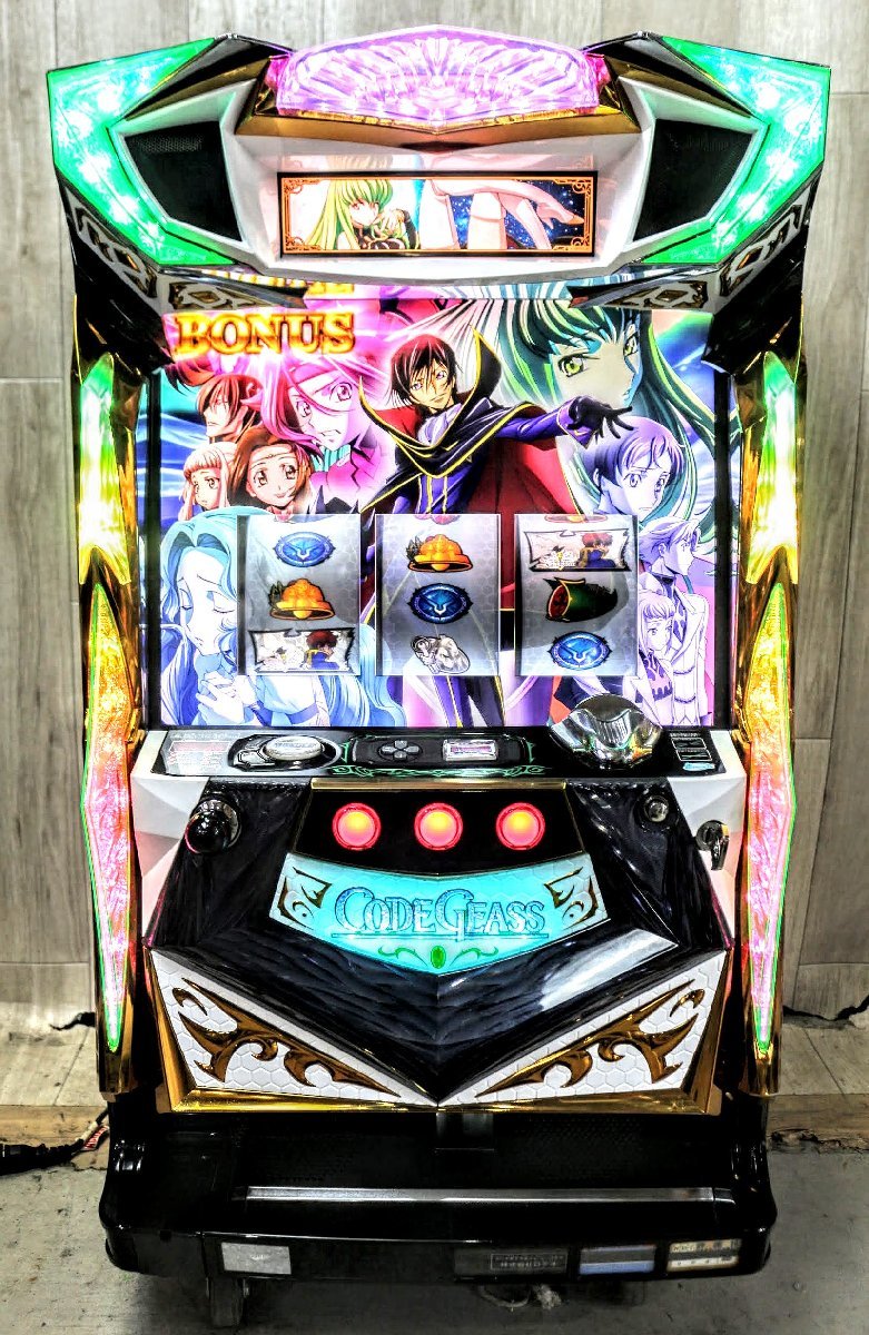 【直接引き取り限定】コードギアス CODE GEASS 反逆のルルーシュ 　スロット　パチスロ　実機　鍵・冊子付属　X10Y2617