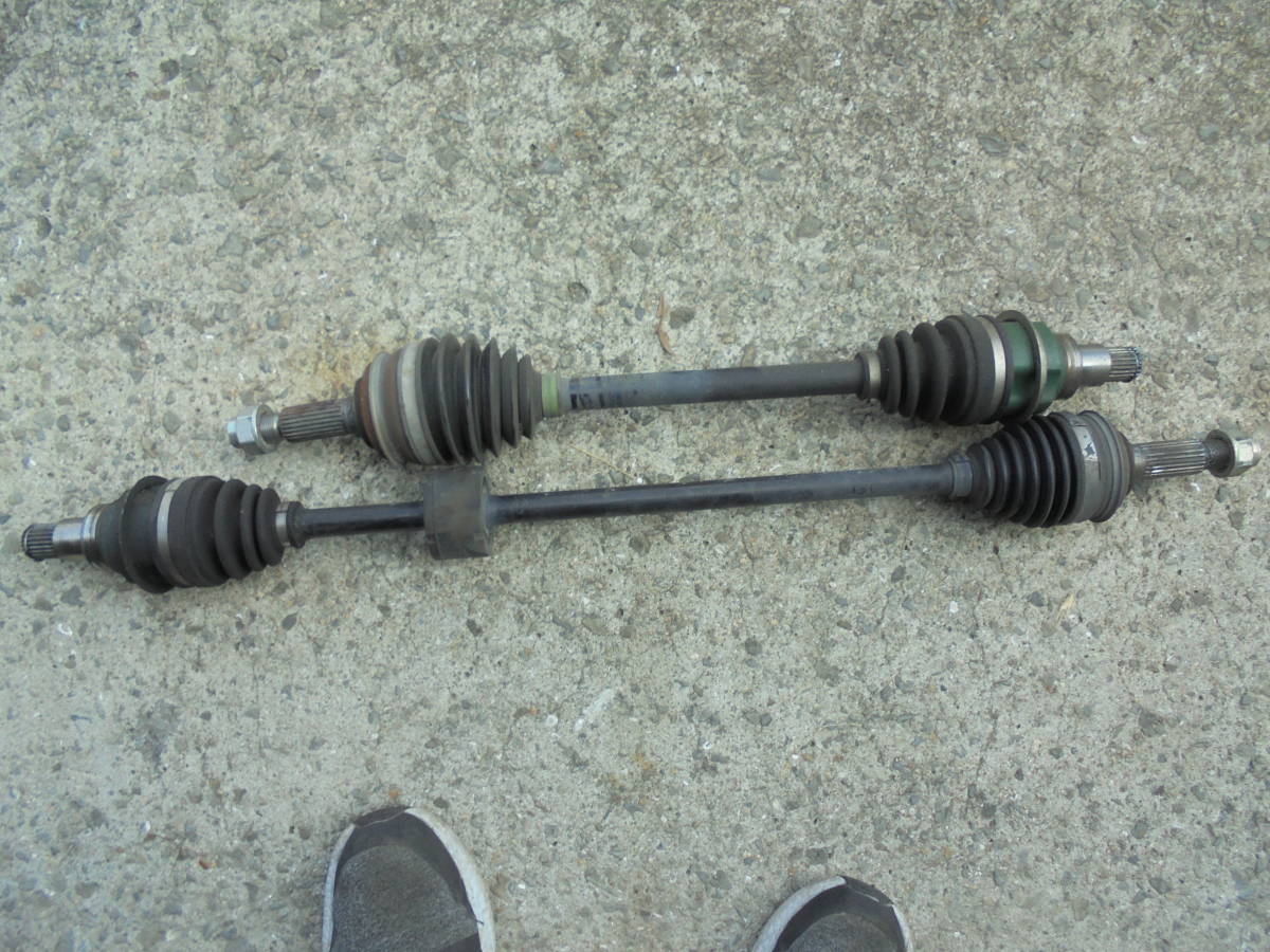 L375S タントカスタム ドライブシャフト左右セット 即決