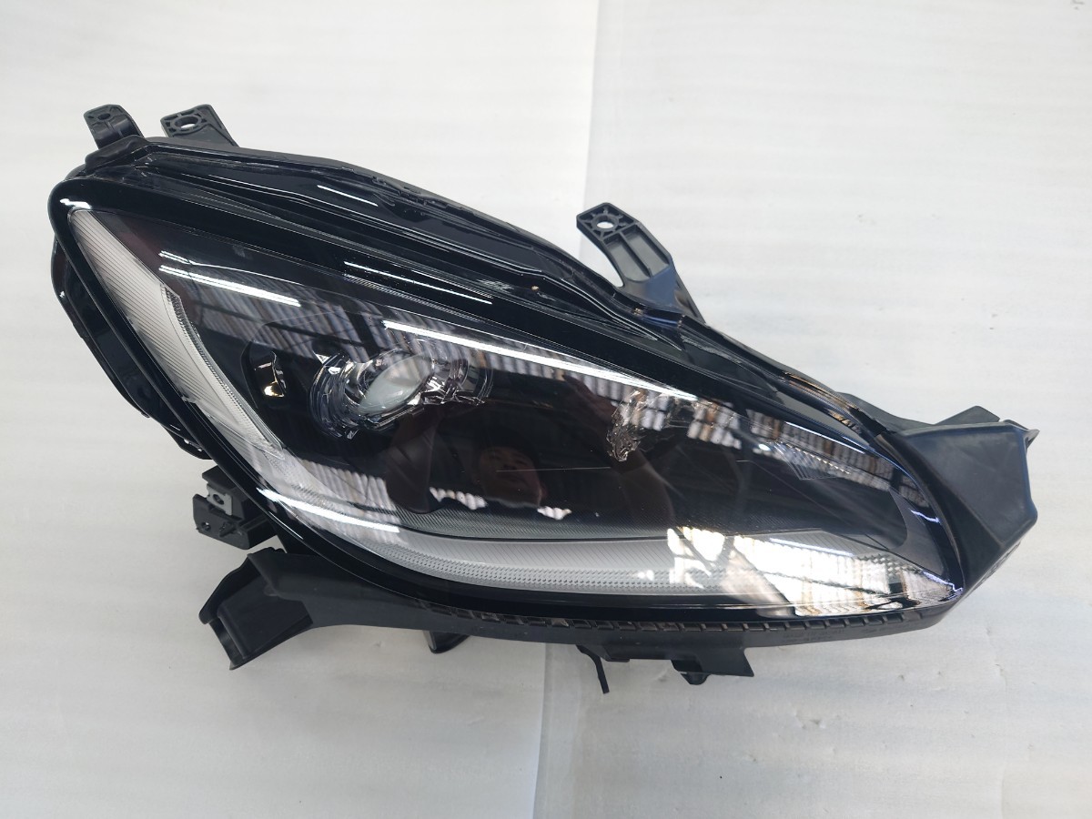 ZN8 GR86 LED 純正 ヘッドランプ ハチロク ヘッドライト 右 打刻印 