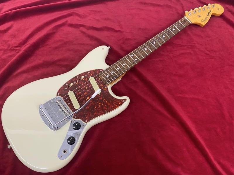 ☆ソフトケース付！FENDER JAPAN フェンダー ジャパン ST62-70TX