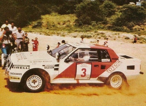 1/24 トヨタ セリカ ツインカム ターボ ラリー IXO Toyota Celica