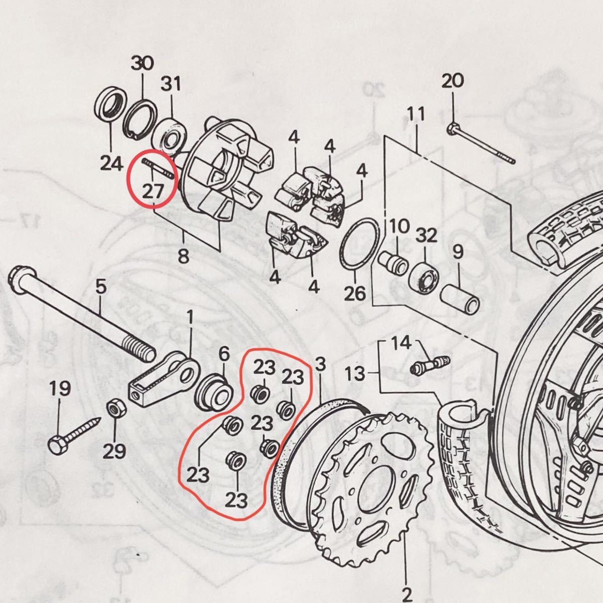 CBX400F用？ リアホイール インボード・スプロケ付 名車CBX400Fに初
