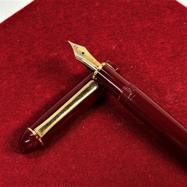 万年筆 PLATINUM ペン先14K うるし蒔絵 中CJAR9003 EF PLATINNUM