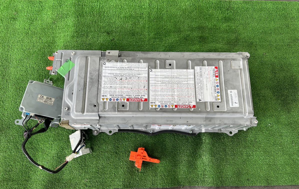 トヨタプリウスNHW20後期純正 HV ハイブリッド ハイブリット バッテリー 走距離304700km G9520-47060ジャンク品 