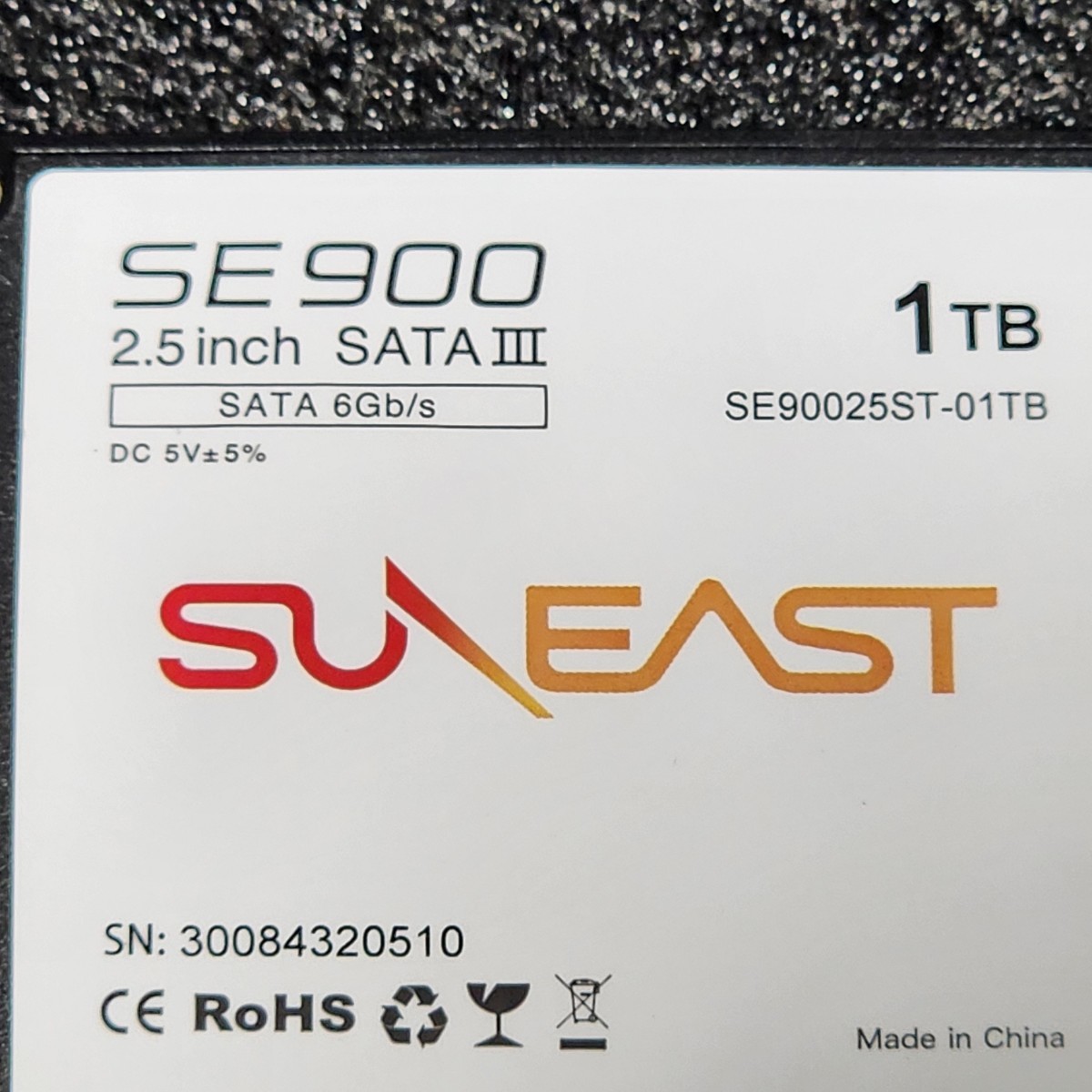 SUNEAST SSD SE900(SE90025ST-01TB) 1024GB/1TB SATA SSD 正常品 2.5