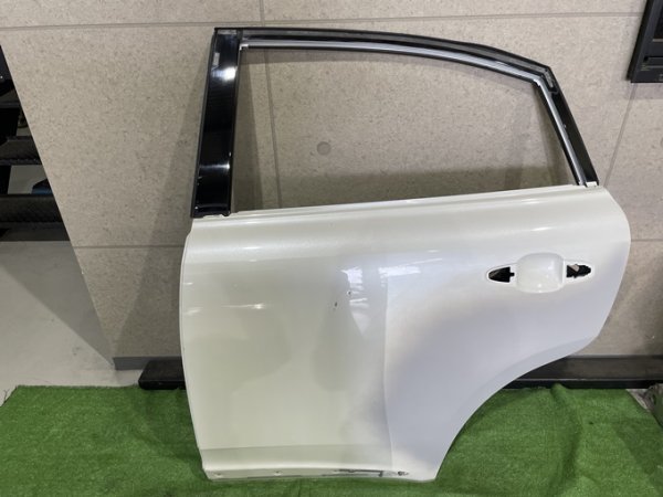 ハリアー(MXUA80/85/AXUH80/85)用!モデリスタ サイドスカート 左側