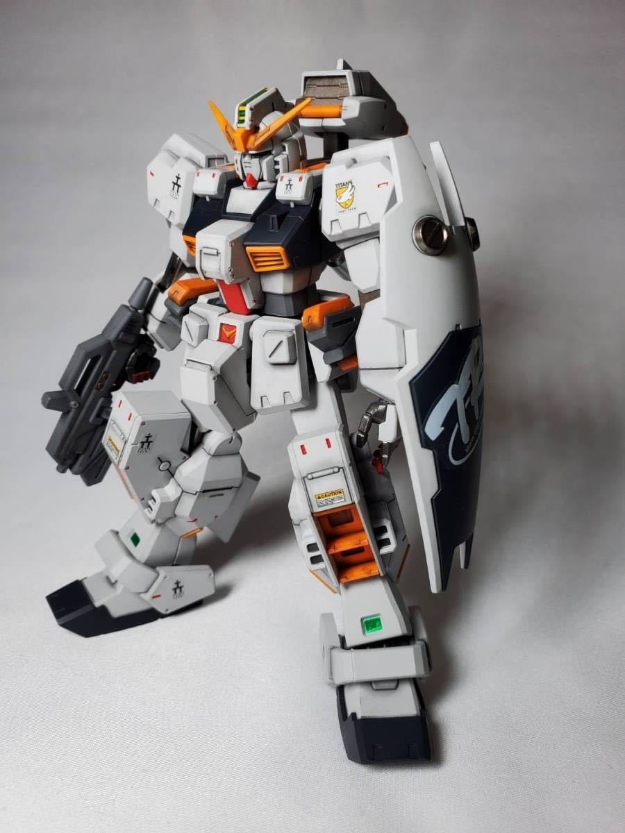 HGUC 1/144 RX-121-1 ガンダム TR-1 [ヘイズル改] 全塗装完成品