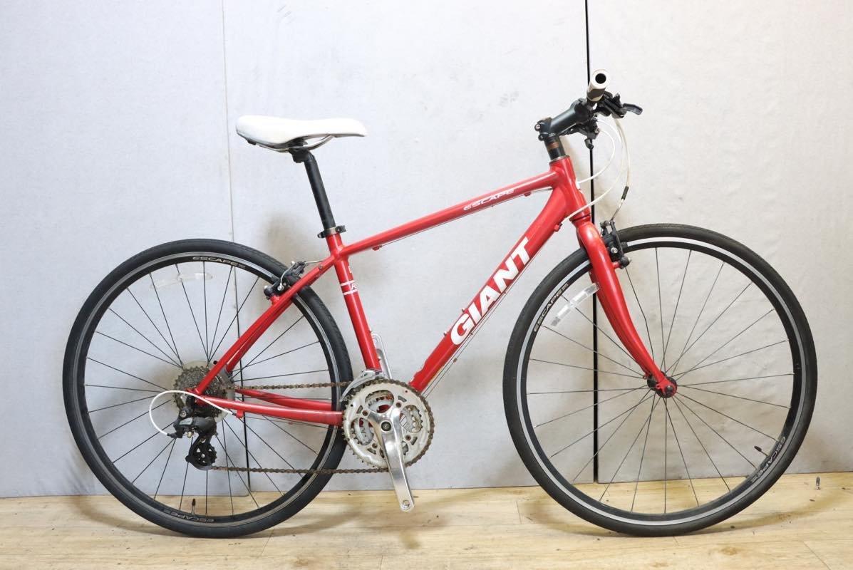 ■GIANT ジャイアント ESCAPE R3 クロスバイク SHIMANO 3X8S サイズXS 2018年前後