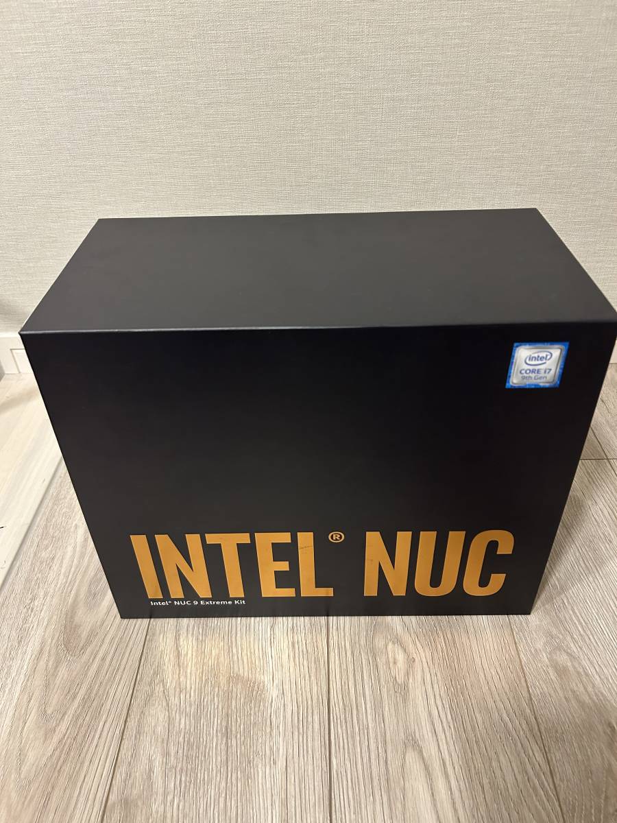 ジャンク Intel インテル NUC 9 Extreme キット NUC9i7QNX PCケース 