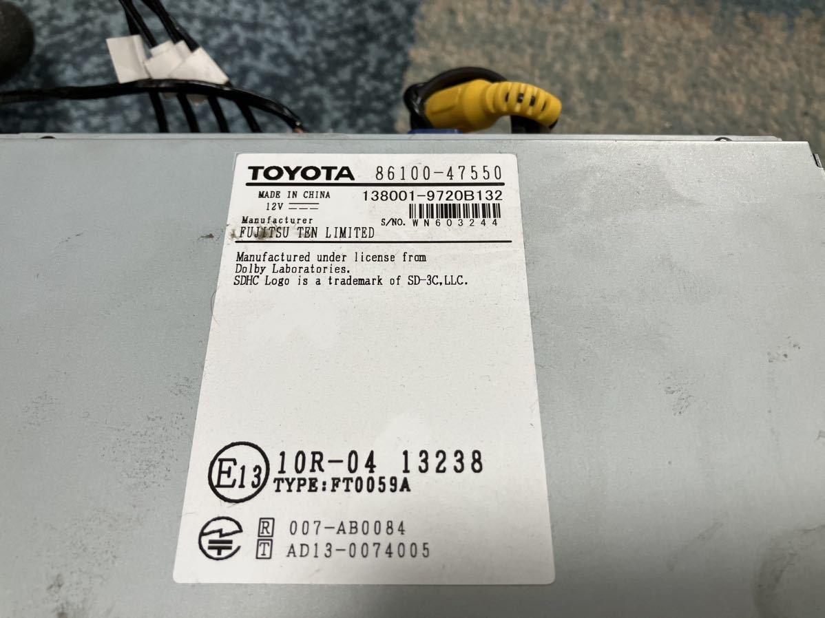 DSZT-YC4T 2015 年 プリウス50 トヨタ純正 DSZT-YC4T 9インチナビ 2015年データー マイク