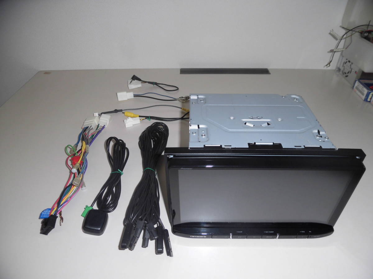 カロッツェリア メモリーナビ 楽ナビ AVIC-RZ810-D カーナビ・カーAV