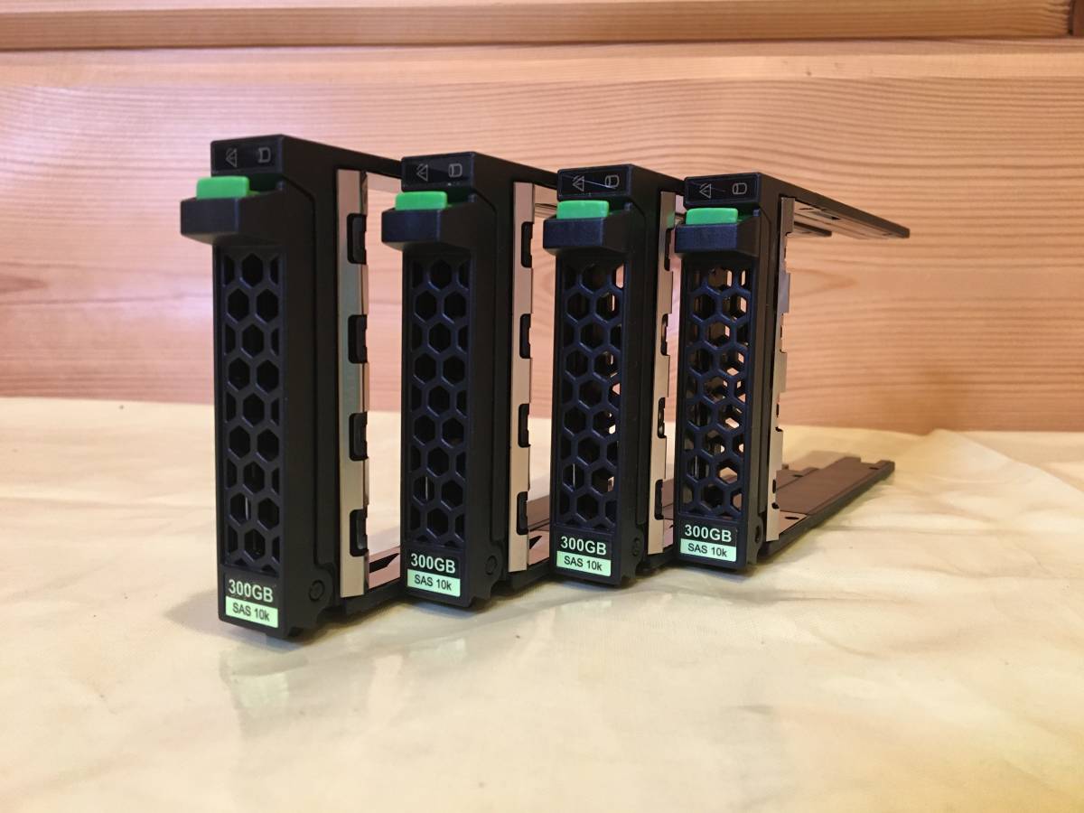 富士通 PRIMERGY TX1330 M4 Xeon E-2124 3.3GHz 16GB 1TBx2台(SATA3.5