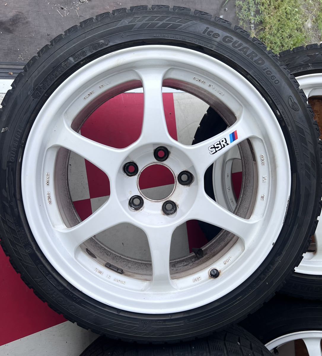 SSR TYPE-C タイプC 軽量 17インチ 8.5J +30 5穴 PCD114.3 225/45R17