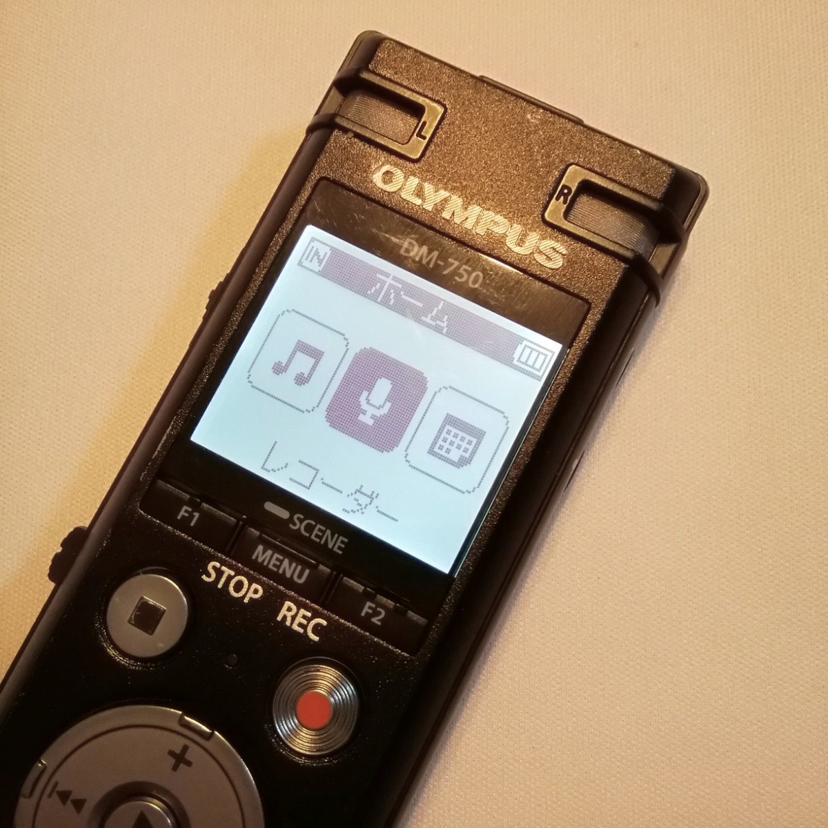 OLYMPUS オリンパス ICレコーダー ボイスレコーダー ボイストレック DM