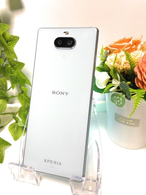 Xperia 8 SOV42 au SIMロック解除済 ROM 64GB RAM 4GB 判定〇 中古 ※ムラあり スマホ本体 [ブルー] A4911
