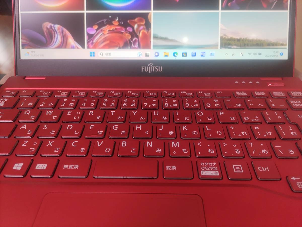 UH75⁄C3 LIFEBOOK 富士通 4GB Core-i5 8265Uプロセッサー FMVU75C3W i5 