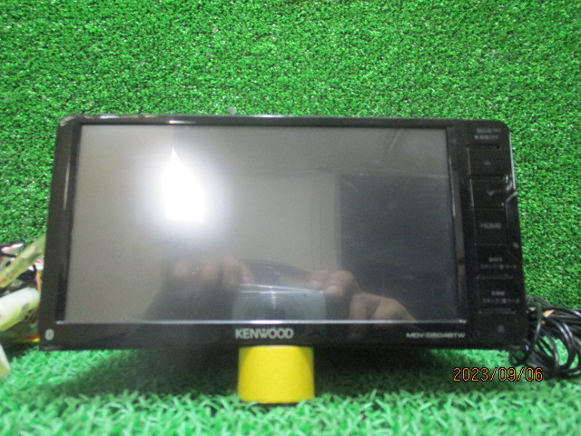 ケンウッド メモリーナビ MDV-D504BTW 彩速ナビ CD⁄DVD⁄フルセグ