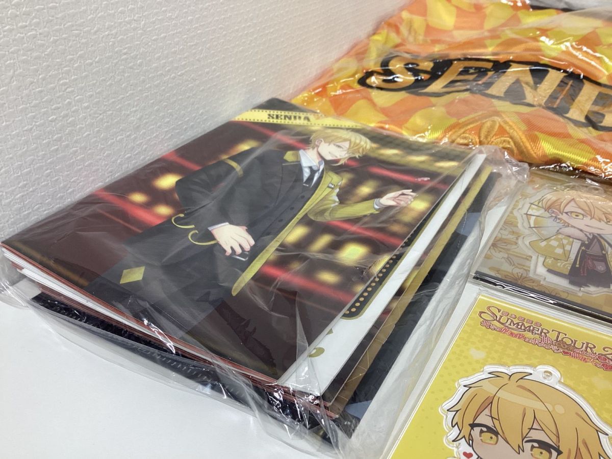 現状】 歌い手 グッズ まとめ売り キャラ分け 浦島坂田船 センラ 缶 