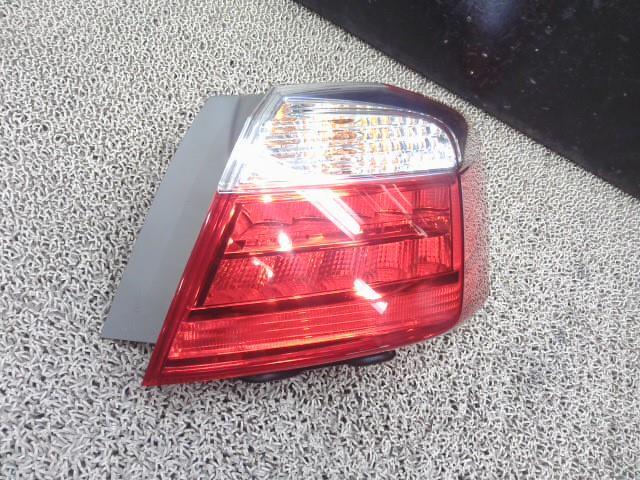 ☆H26年 アコード ハイブリッド CR6 右テールランプ LED スタンレー