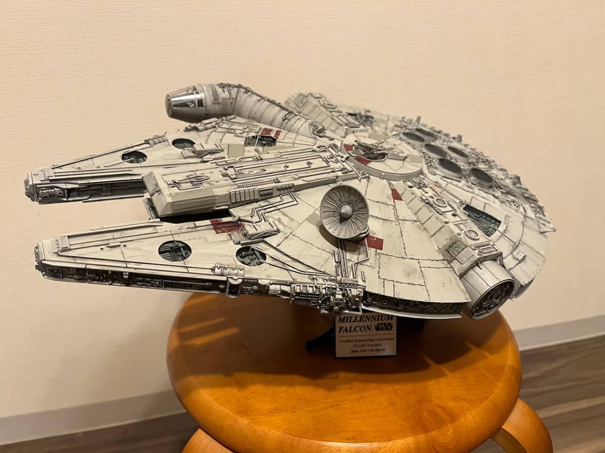 ファインモールド 1/72 スターウォーズ ミレニアム・ファルコン　完成品