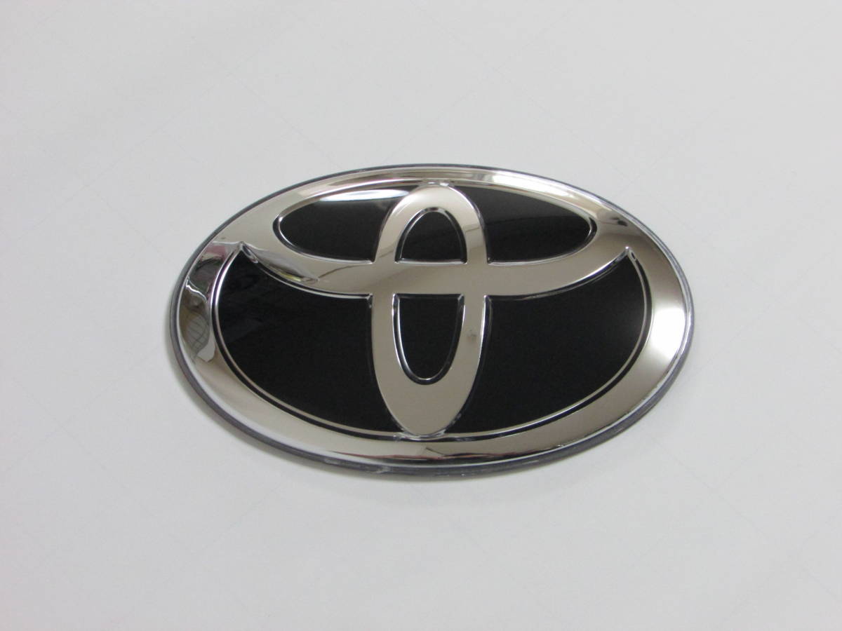 TOYOTA トヨタ エンブレム ブラック 鏡面 110mm×75mm